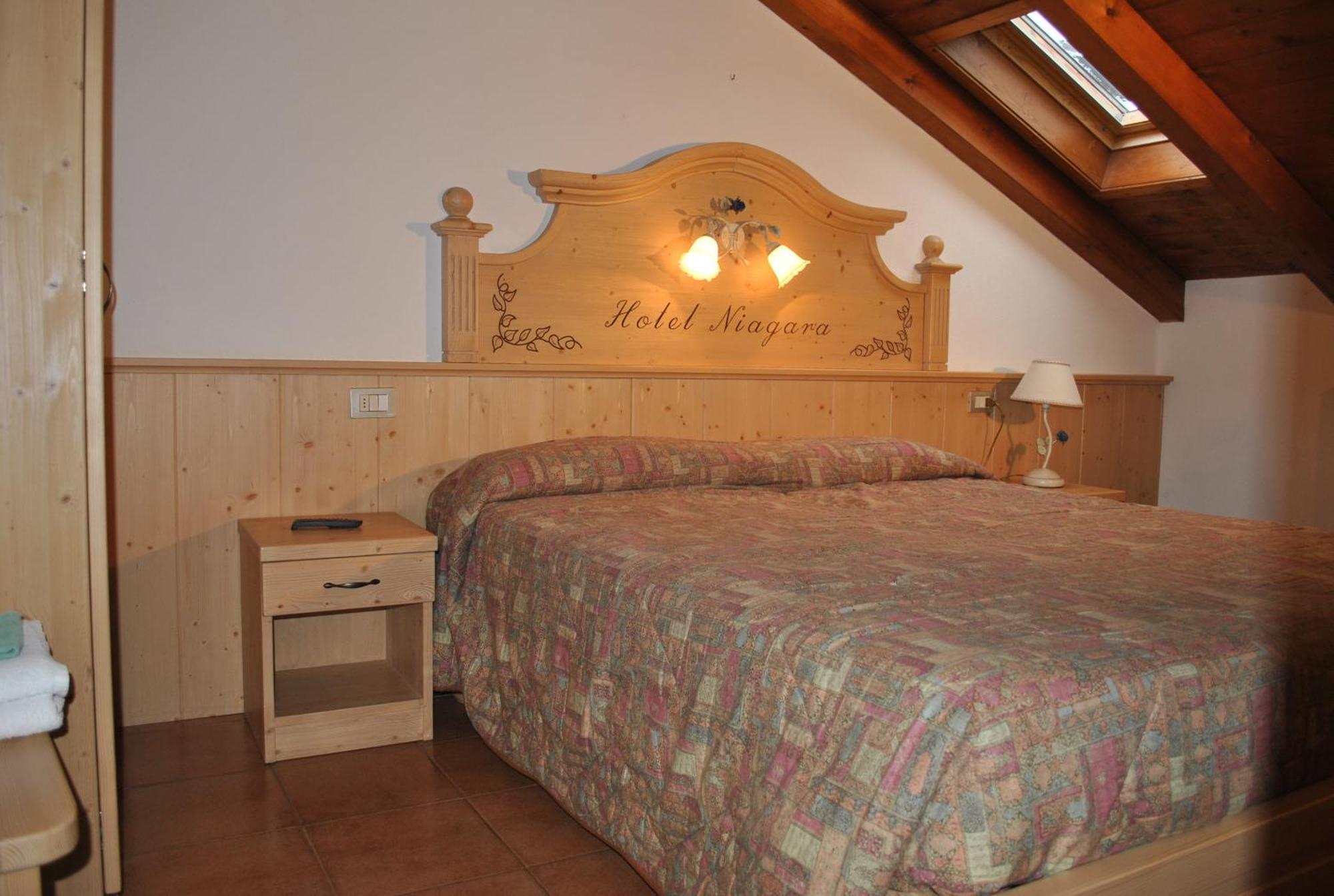 Hotel Niagara Ossana Esterno foto